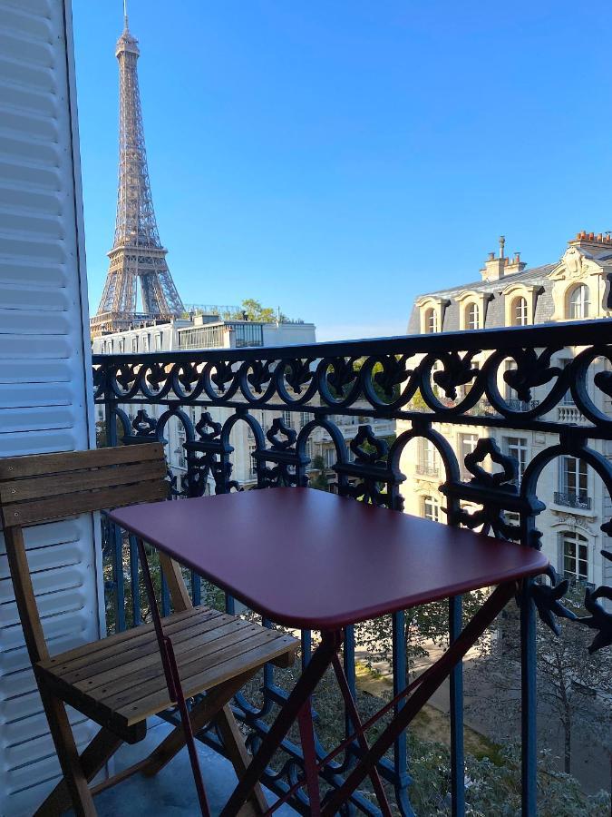 Outstanding 2 Bedrooms With A Terrific Eiffel Tower View パリ エクステリア 写真